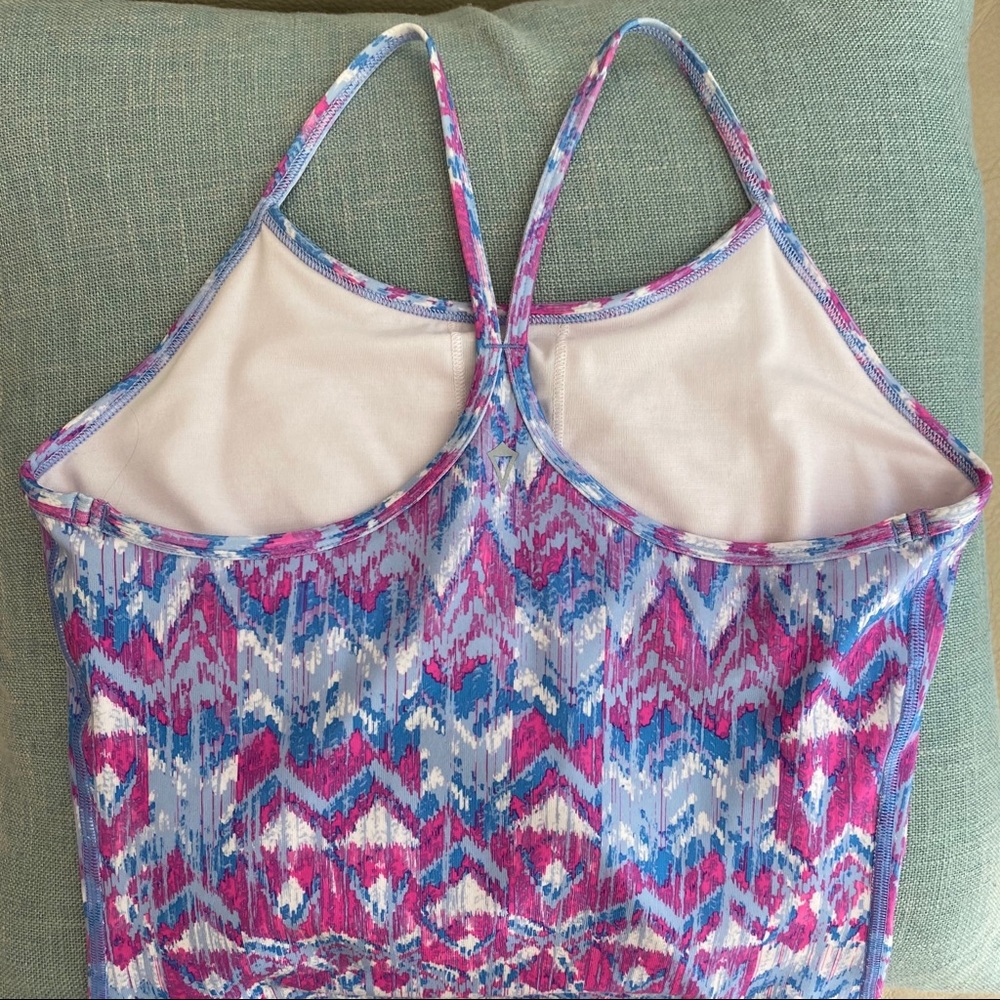 Ivivva tank top size 14